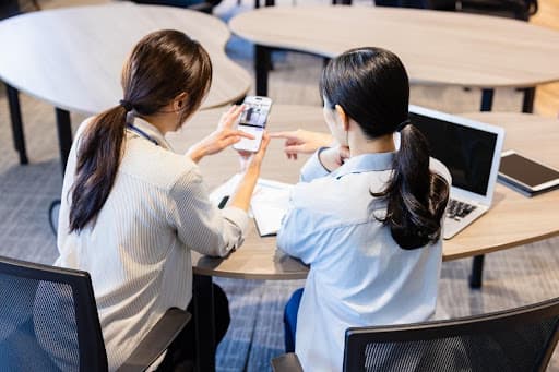 SNS運用代行おすすめ会社31選！費用・実績・サポート体制で比較